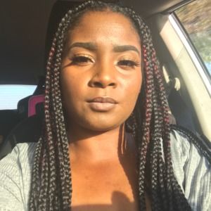 Meet your Posher, Linetta